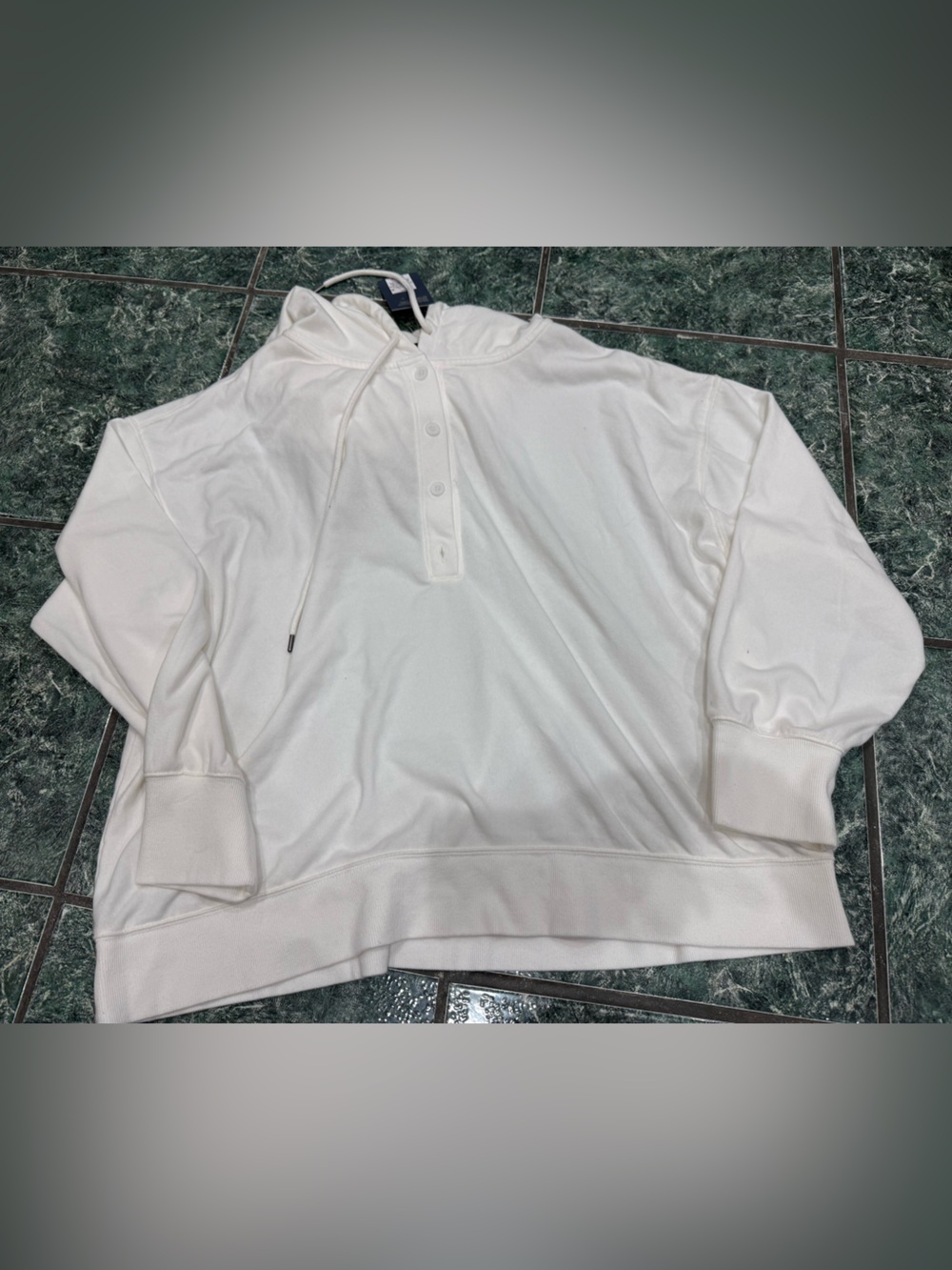White Henley Pullover Hoodie - Button Front size XXL NWT Universal Threads